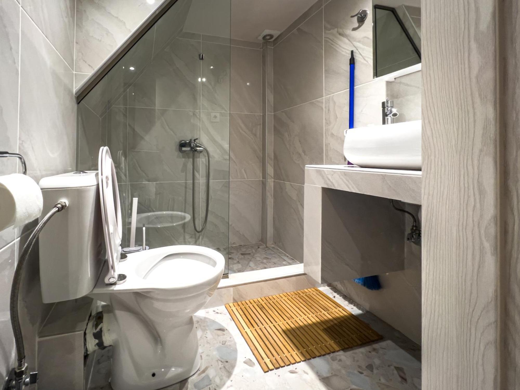 Ikaros Welcome Stay Downtown Loft - Explore Center By Foot - Close To Arch Of Galerius Thessaloniki Exterior foto